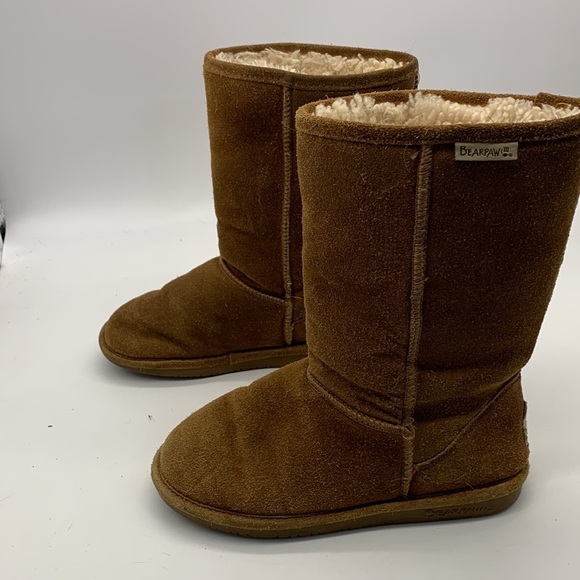 BearPaw Women's Camel Colored Suede Boots size 8 - Picture 4 of 8
